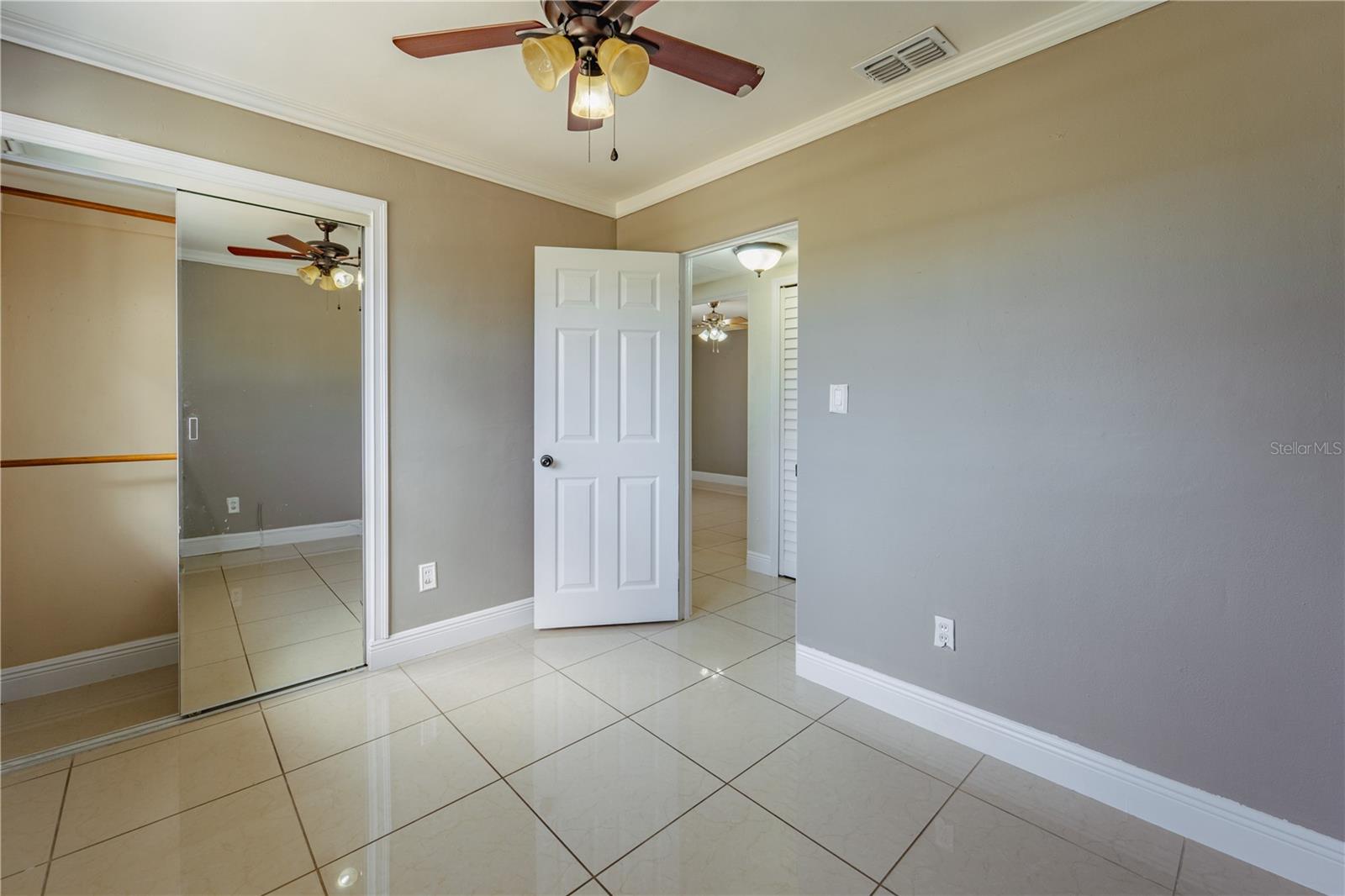 413 EGAN DR, ORLANDO, FL, 32822