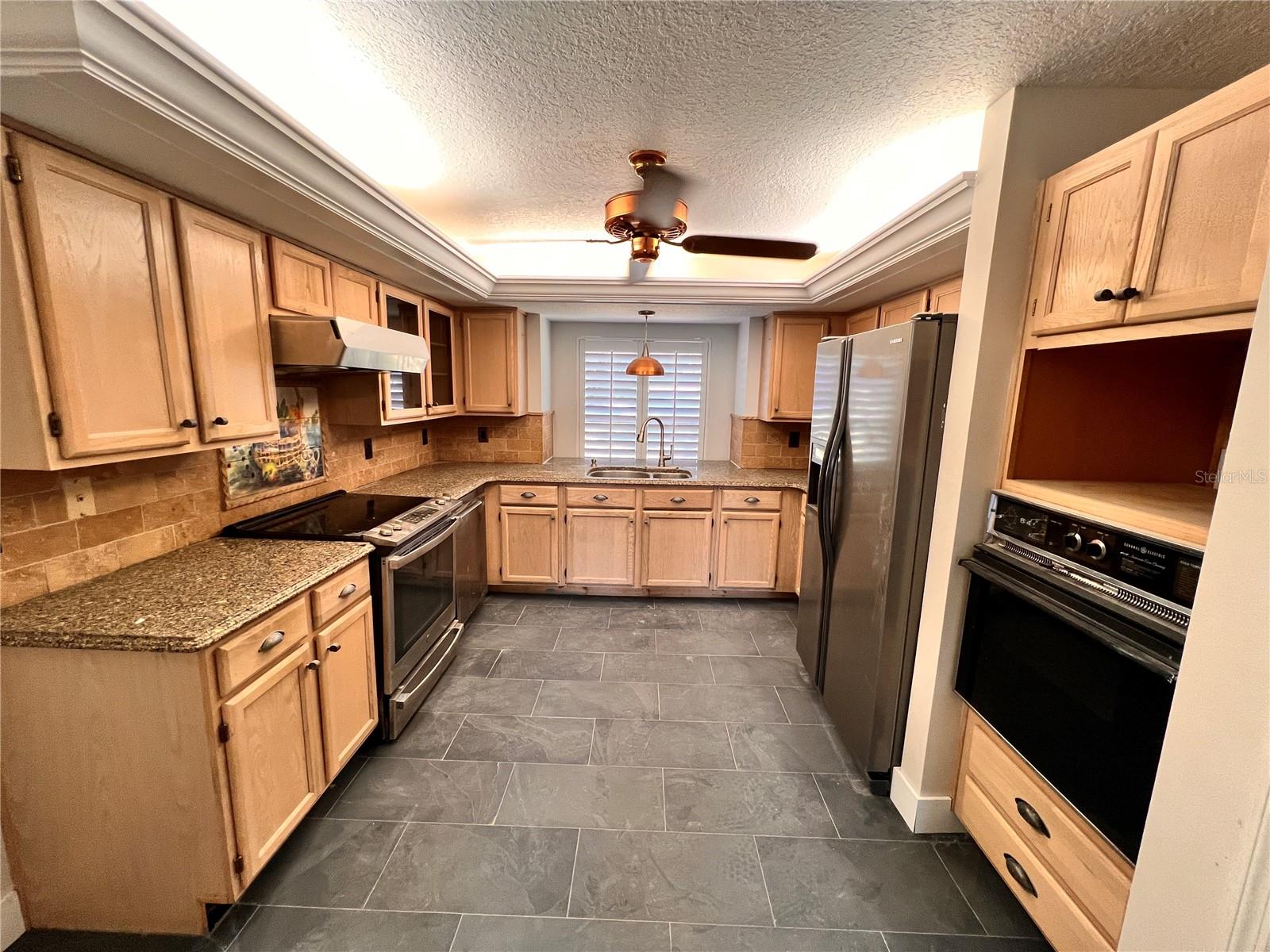 901 SHEILA PL, APOPKA, FL, 32703
