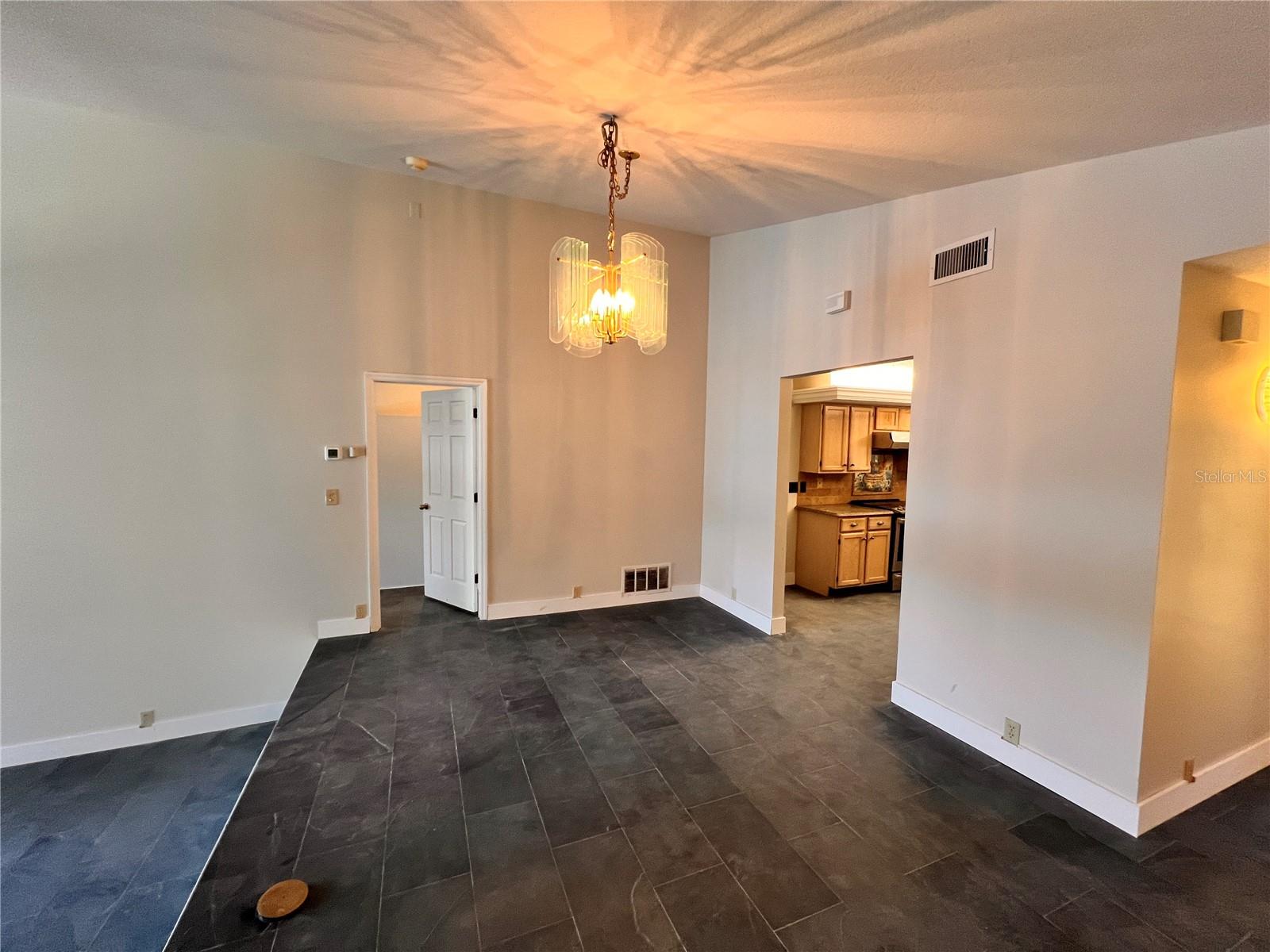 901 SHEILA PL, APOPKA, FL, 32703