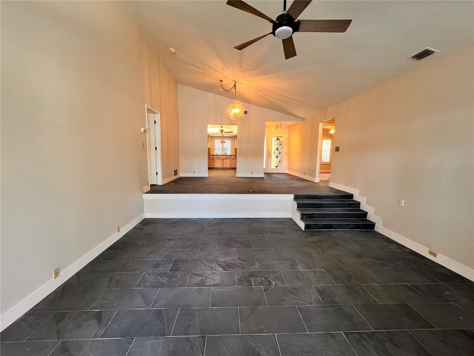 901 SHEILA PL, APOPKA, FL, 32703