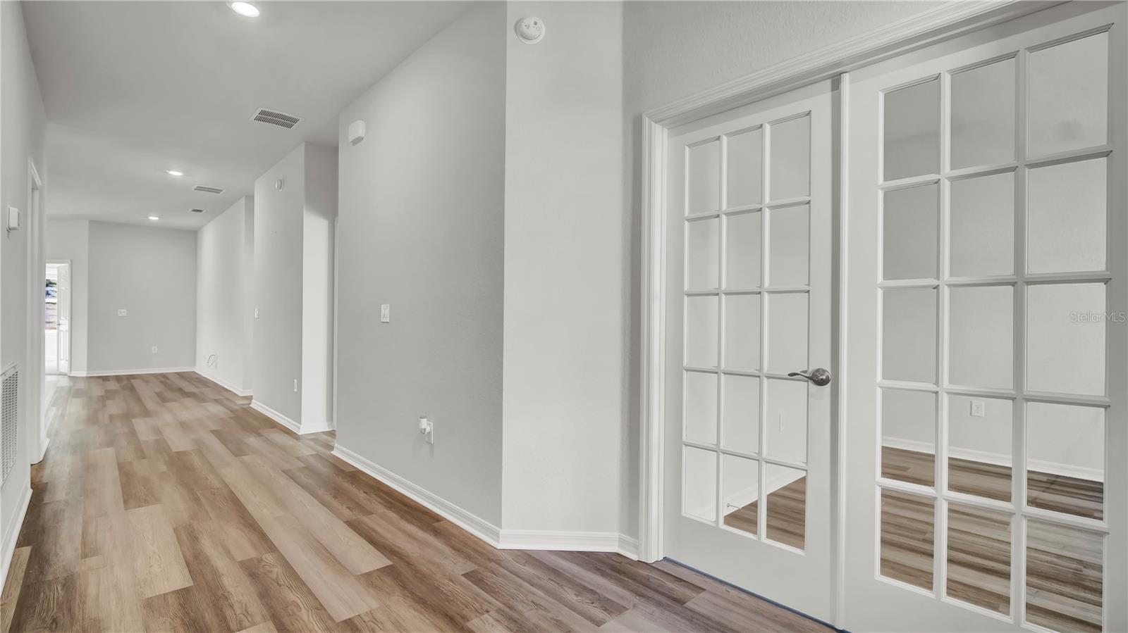 1140 MOUNTAIN FLOWER LN, DAVENPORT, FL, 33837
