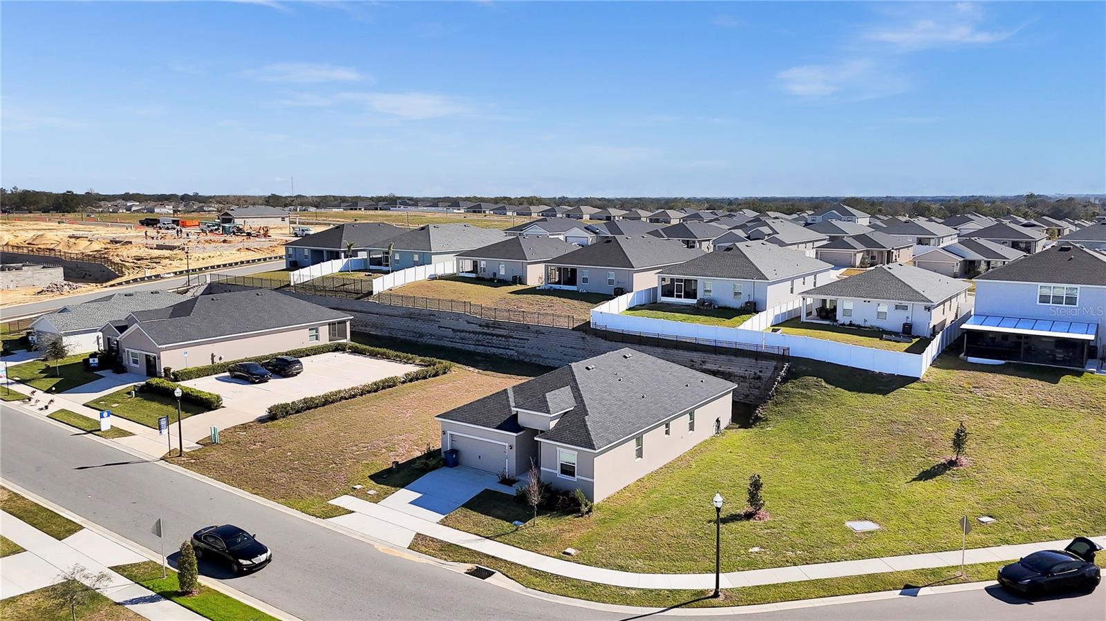 1140 MOUNTAIN FLOWER LN, DAVENPORT, FL, 33837