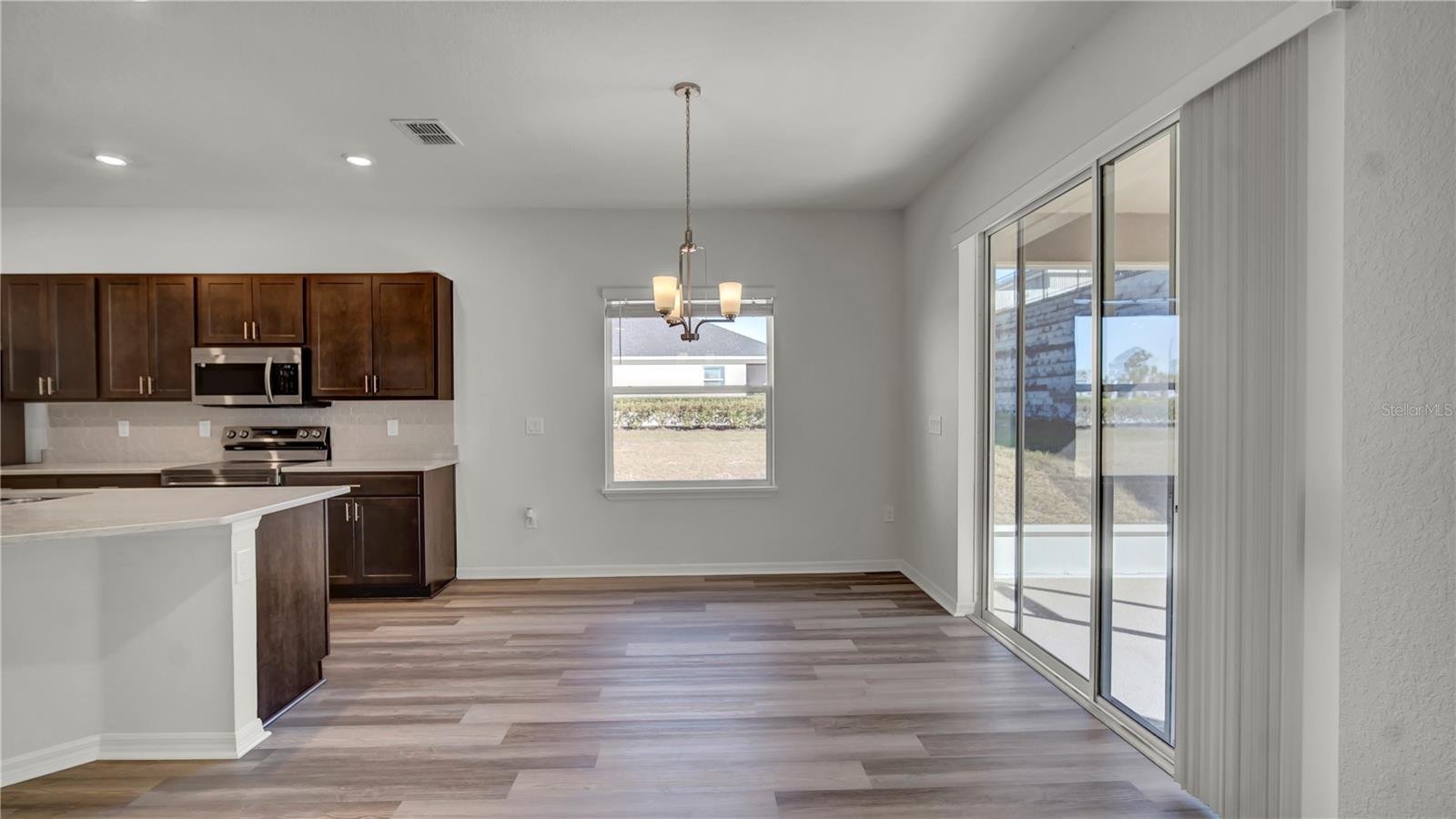 1140 MOUNTAIN FLOWER LN, DAVENPORT, FL, 33837