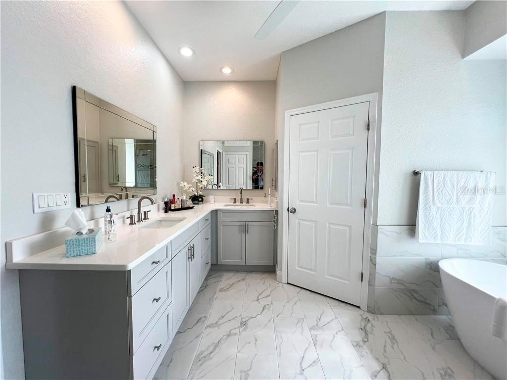 18652 OHARA DR, PORT CHARLOTTE, FL, 33948