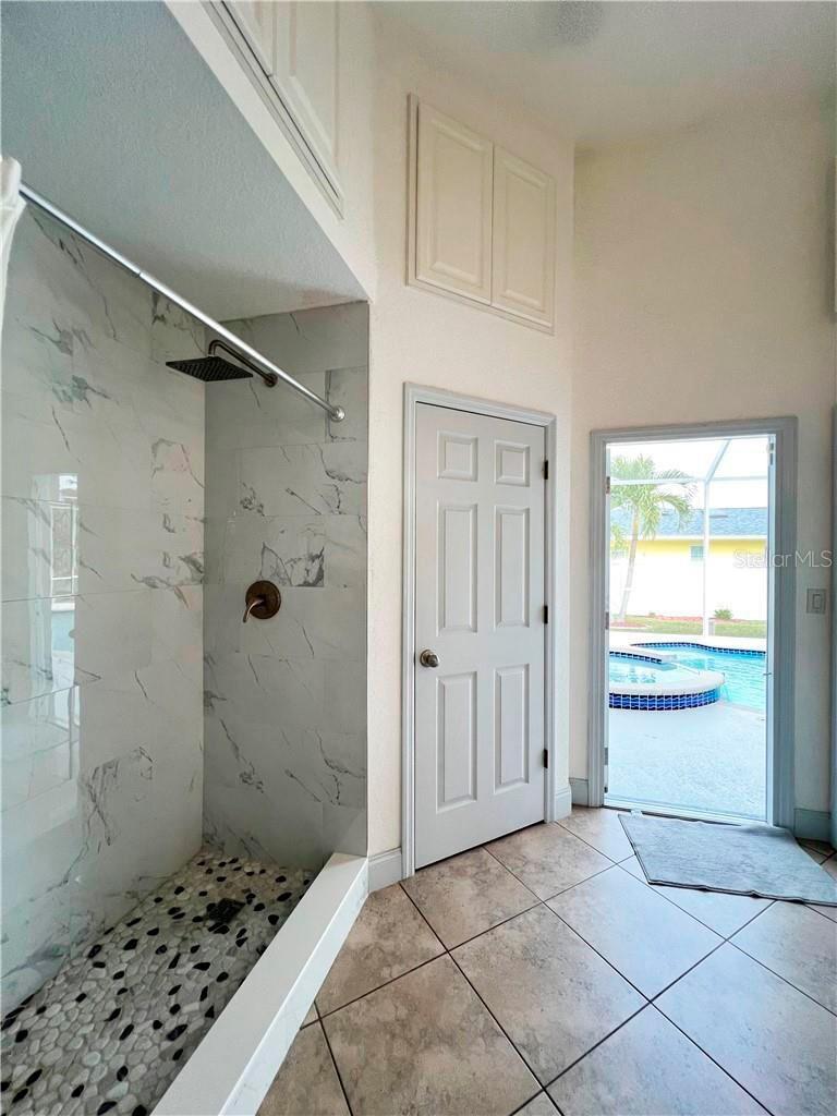 18652 OHARA DR, PORT CHARLOTTE, FL, 33948