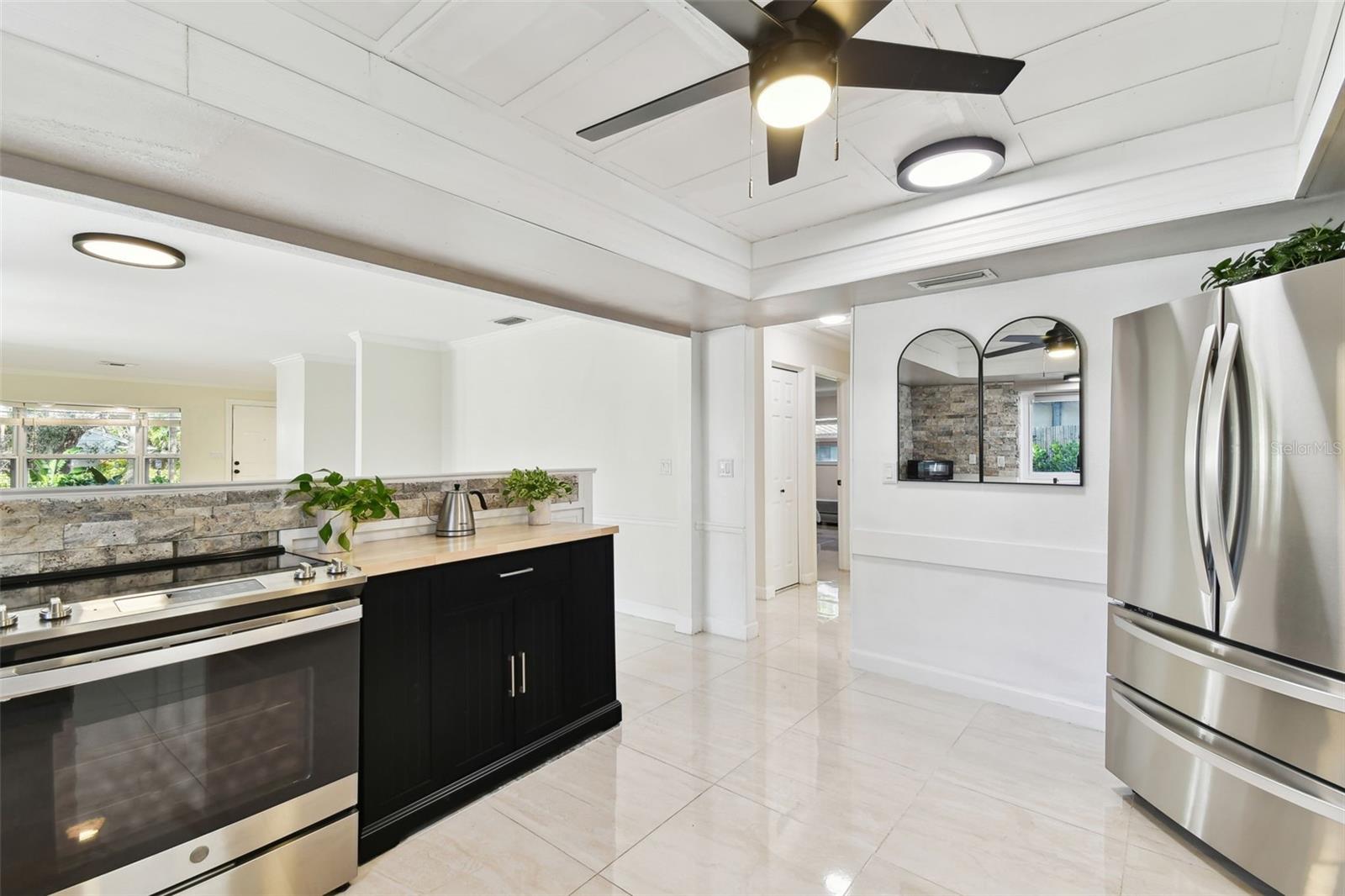 356 GRAND CENTRAL AVE, SAFETY HARBOR, FL, 34695