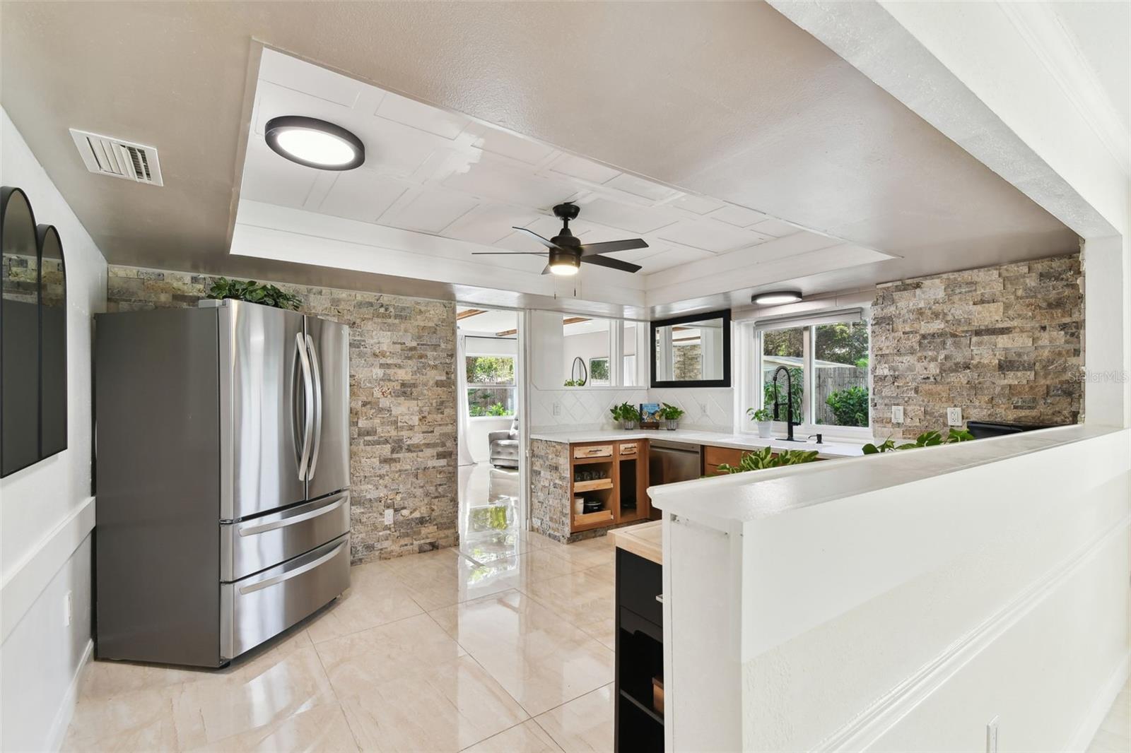 356 GRAND CENTRAL AVE, SAFETY HARBOR, FL, 34695