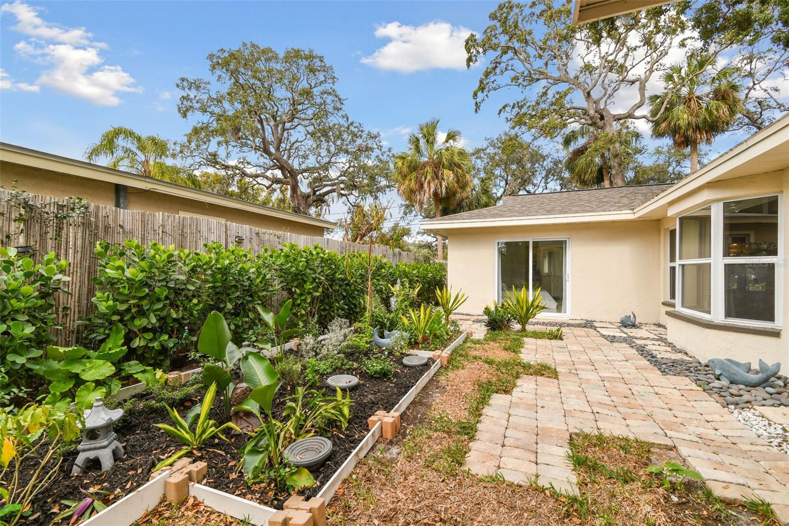 356 GRAND CENTRAL AVE, SAFETY HARBOR, FL, 34695