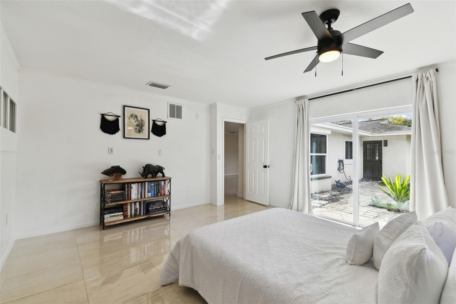 356 GRAND CENTRAL AVE, SAFETY HARBOR, FL, 34695