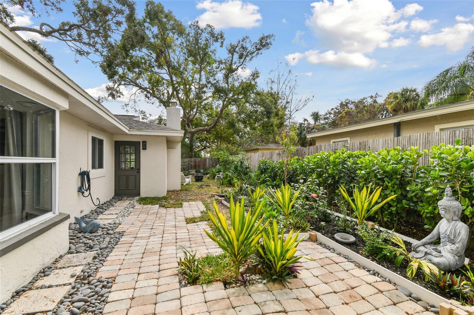 356 GRAND CENTRAL AVE, SAFETY HARBOR, FL, 34695