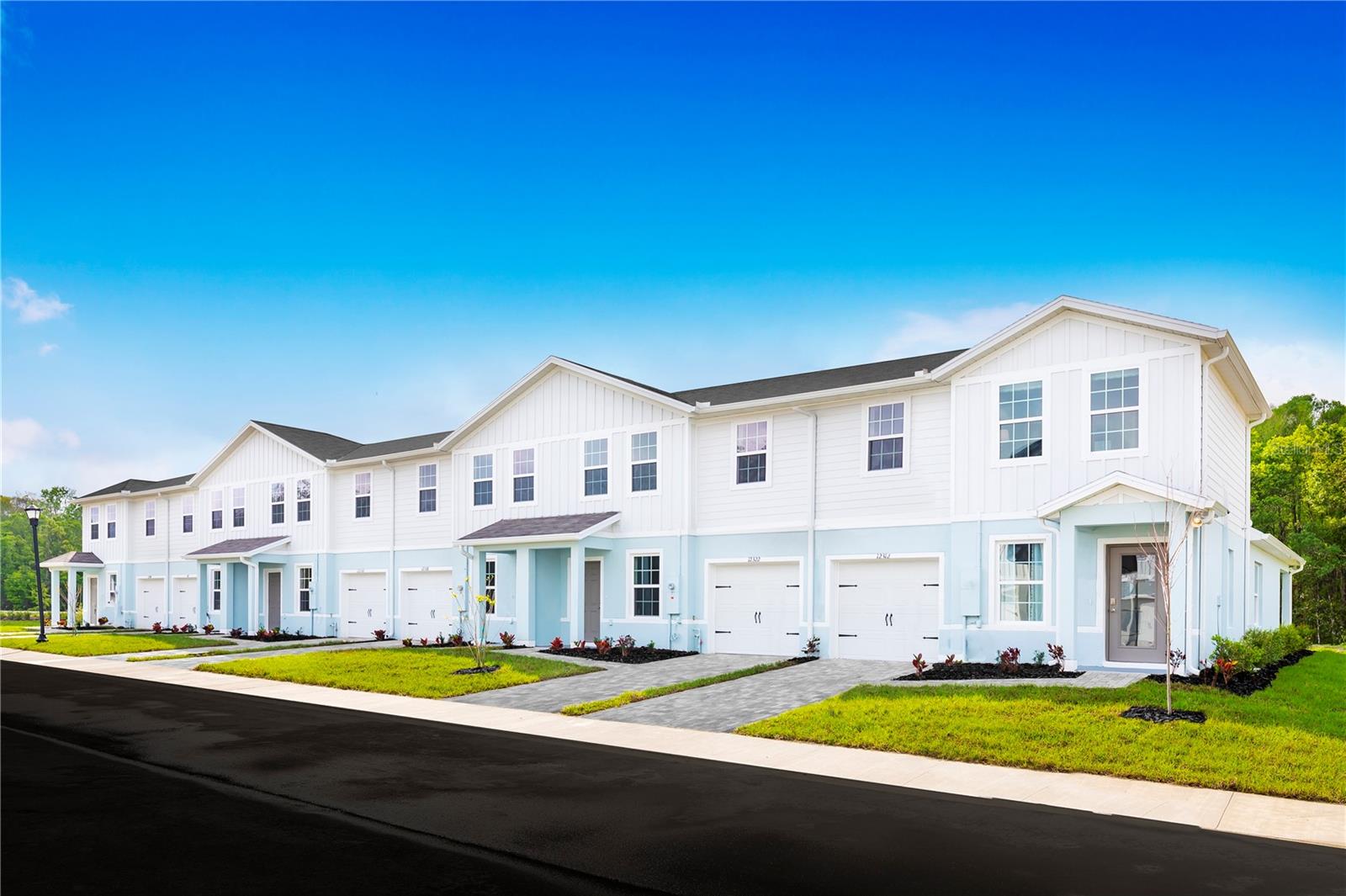 281 TAHITI RD, LADY LAKE, FL, 32159