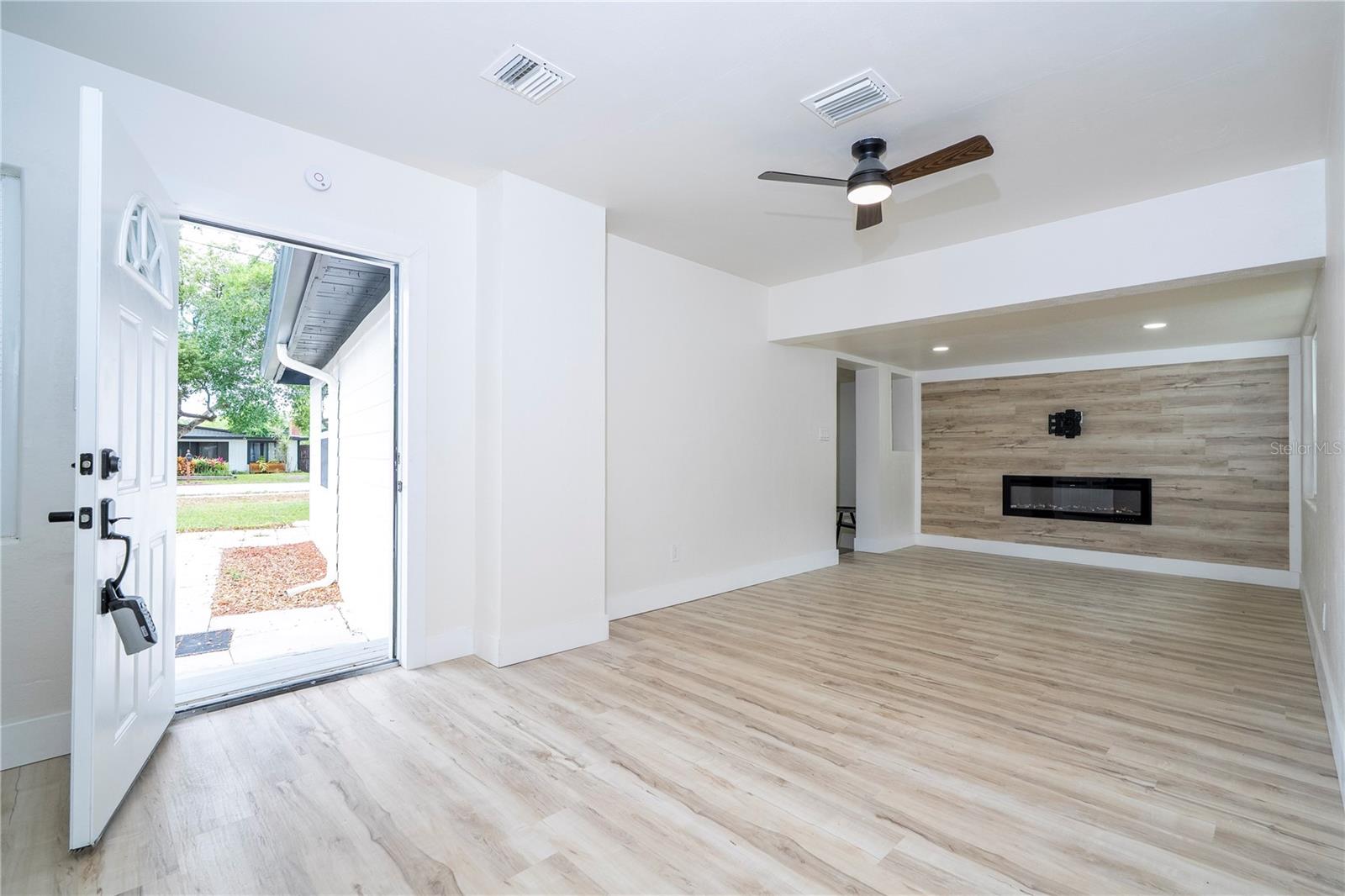 2002 GEIGEL AVE, ORLANDO, FL, 32806