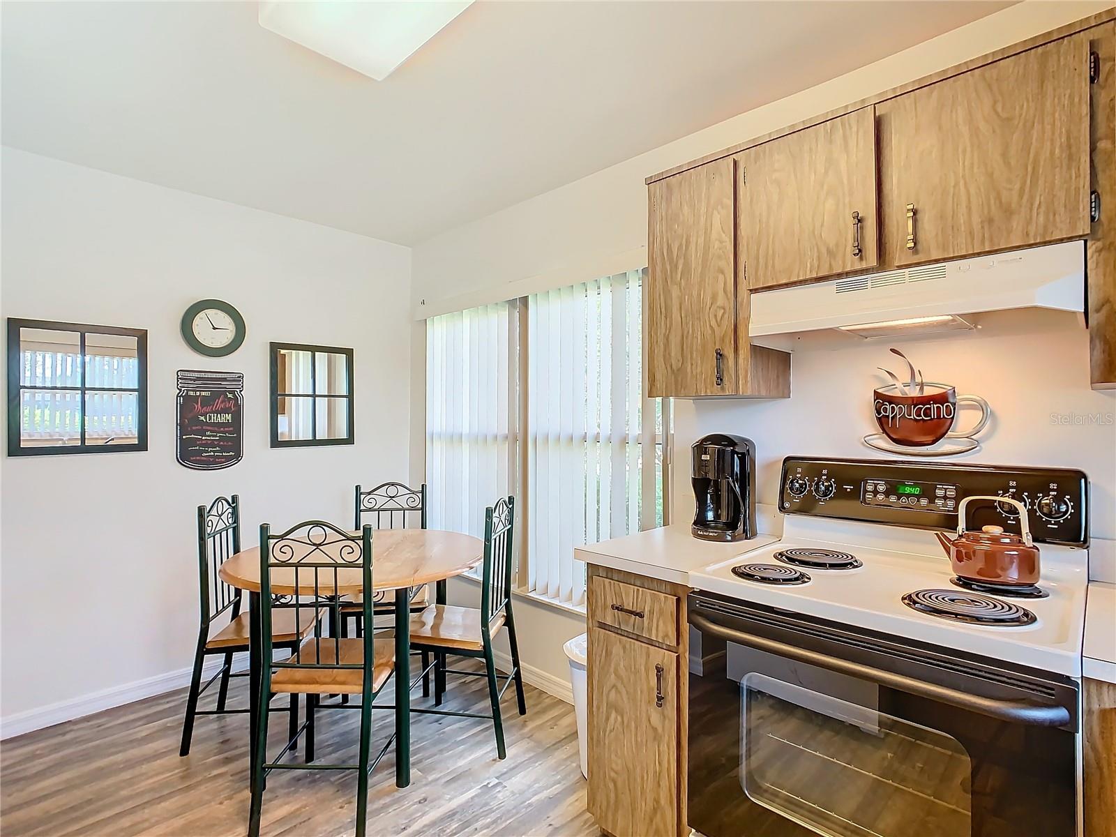 540 HUNTER CIR, KISSIMMEE, FL, 34758