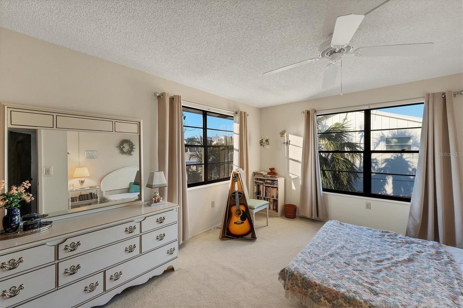210 WILLOW AVE, ANNA MARIA, FL, 34216