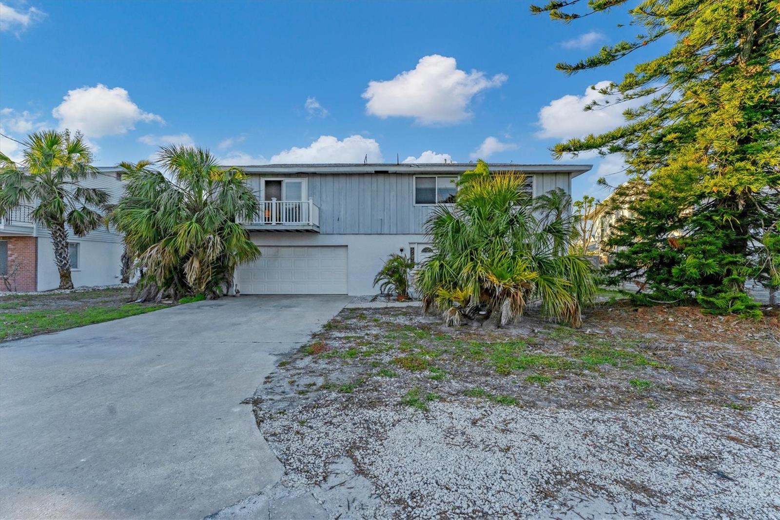 210 WILLOW AVE, ANNA MARIA, FL, 34216
