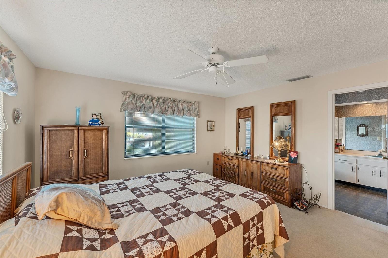 210 WILLOW AVE, ANNA MARIA, FL, 34216