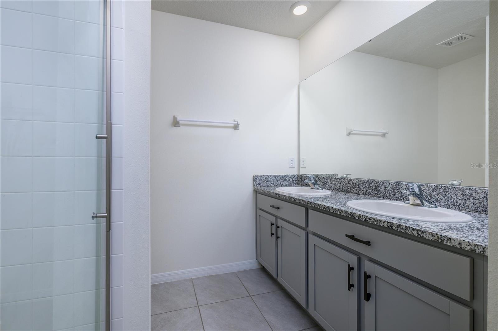 9228 FORGE BREEZE LOOP LOOP, WESLEY CHAPEL, FL, 33545