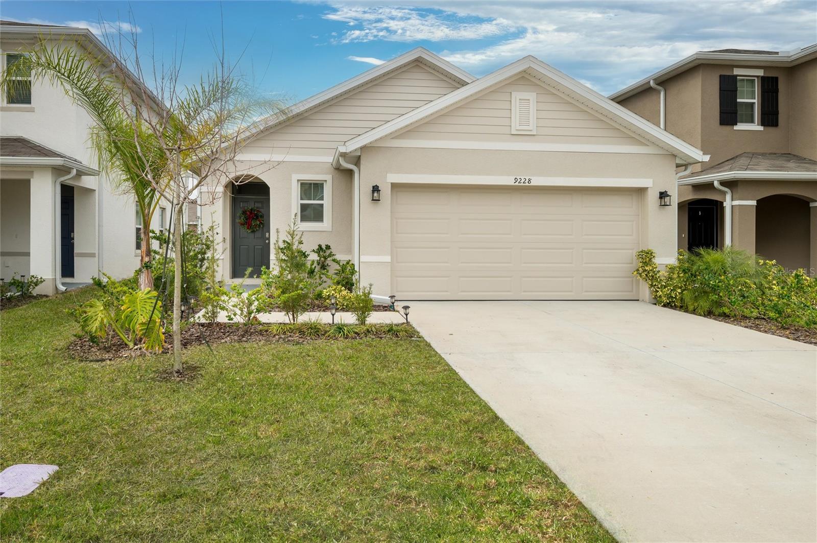 9228 FORGE BREEZE LOOP LOOP, WESLEY CHAPEL, FL, 33545