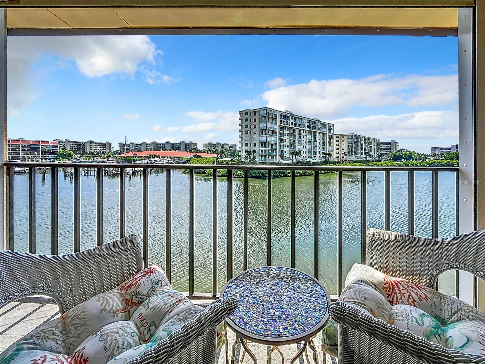 7930 SUN ISLAND DR S #305, SOUTH PASADENA, FL, 33707