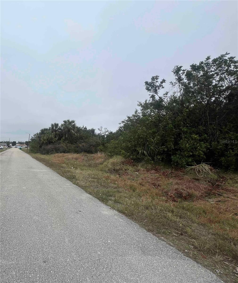 657 CAPE TER NW, PORT CHARLOTTE, FL, 33952