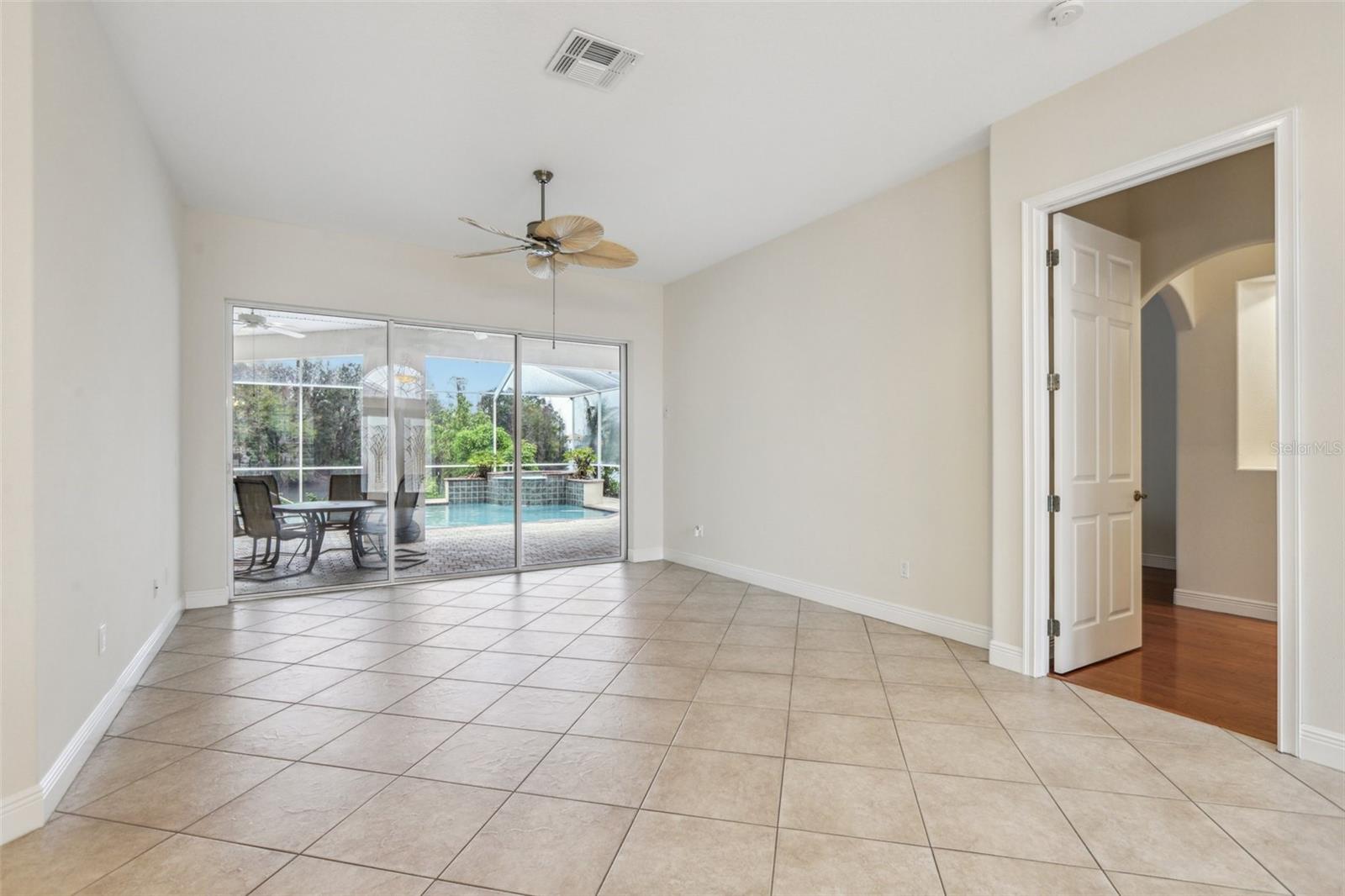 10553 BERMUDA ISLE DR, TAMPA, FL, 33647