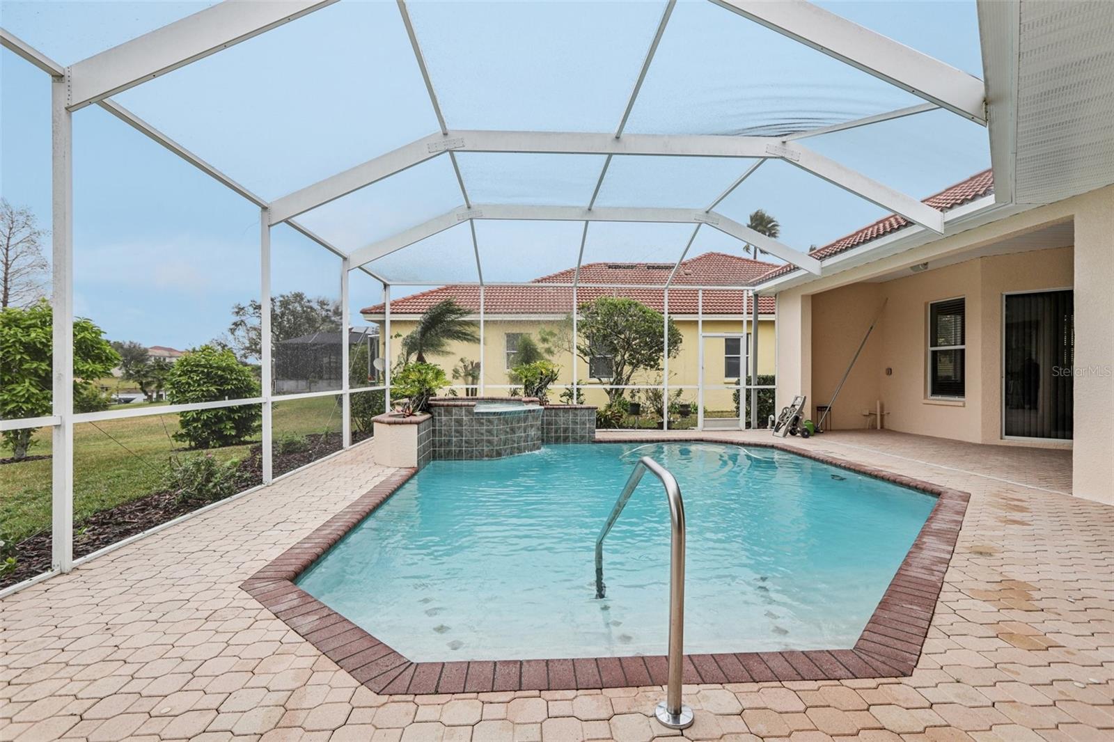 10553 BERMUDA ISLE DR, TAMPA, FL, 33647