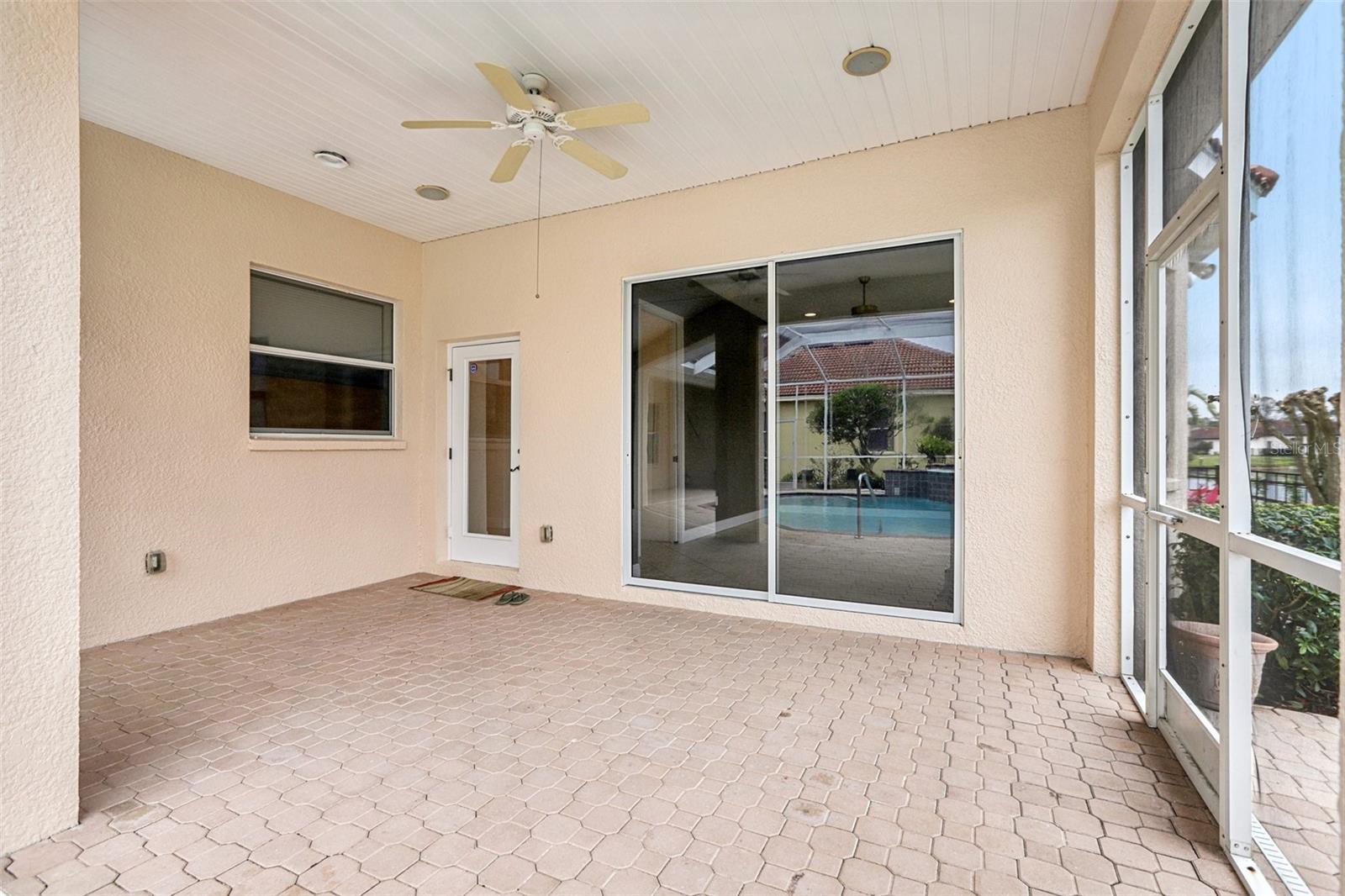 10553 BERMUDA ISLE DR, TAMPA, FL, 33647