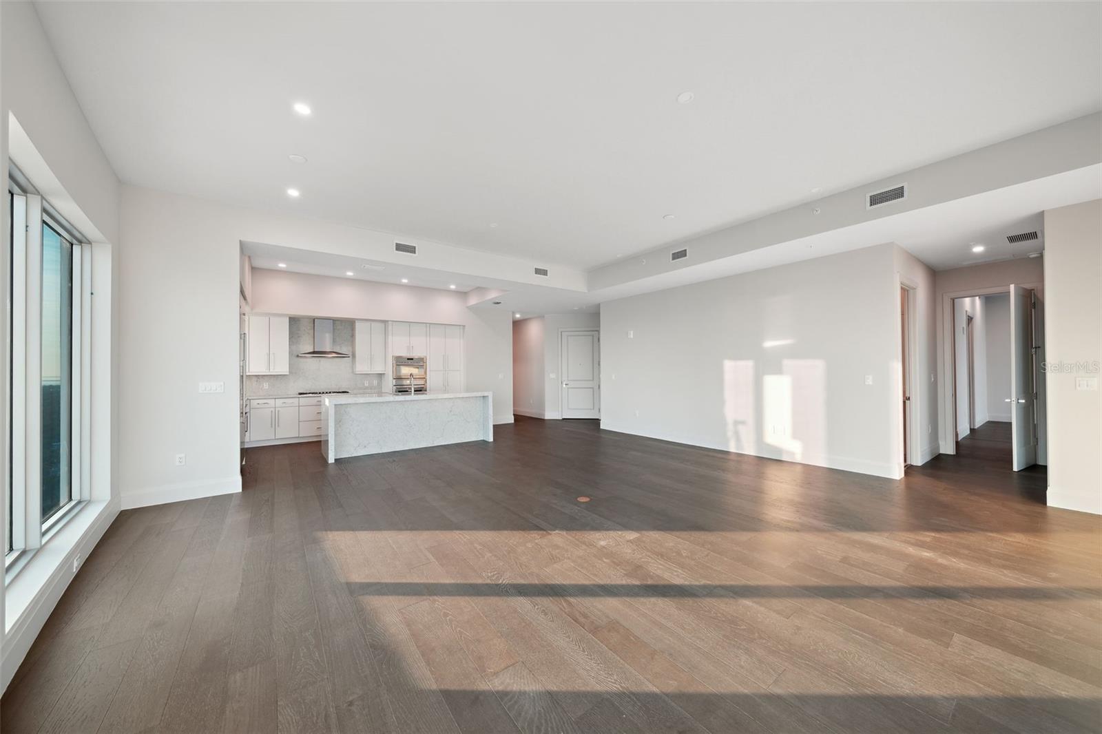 2910 W BARCELONA ST #PH-2303, TAMPA, FL, 33629