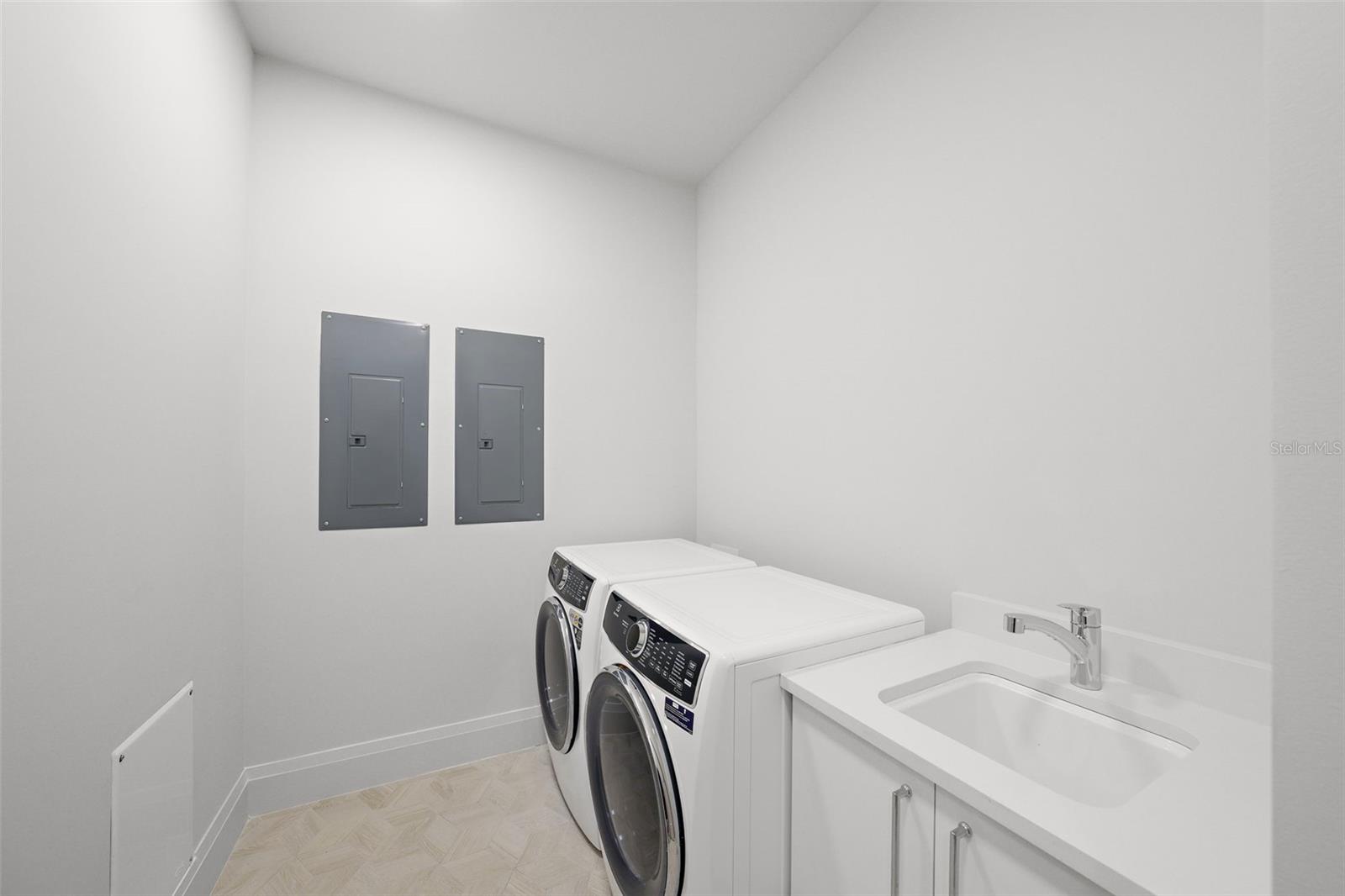 2910 W BARCELONA ST #PH-2303, TAMPA, FL, 33629