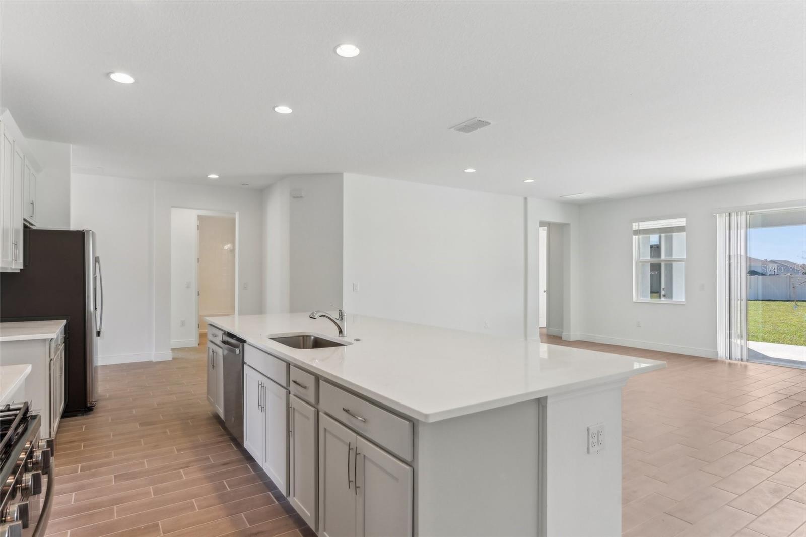 5000 NORTHERN DOVE AVE, MOUNT DORA, FL, 32757