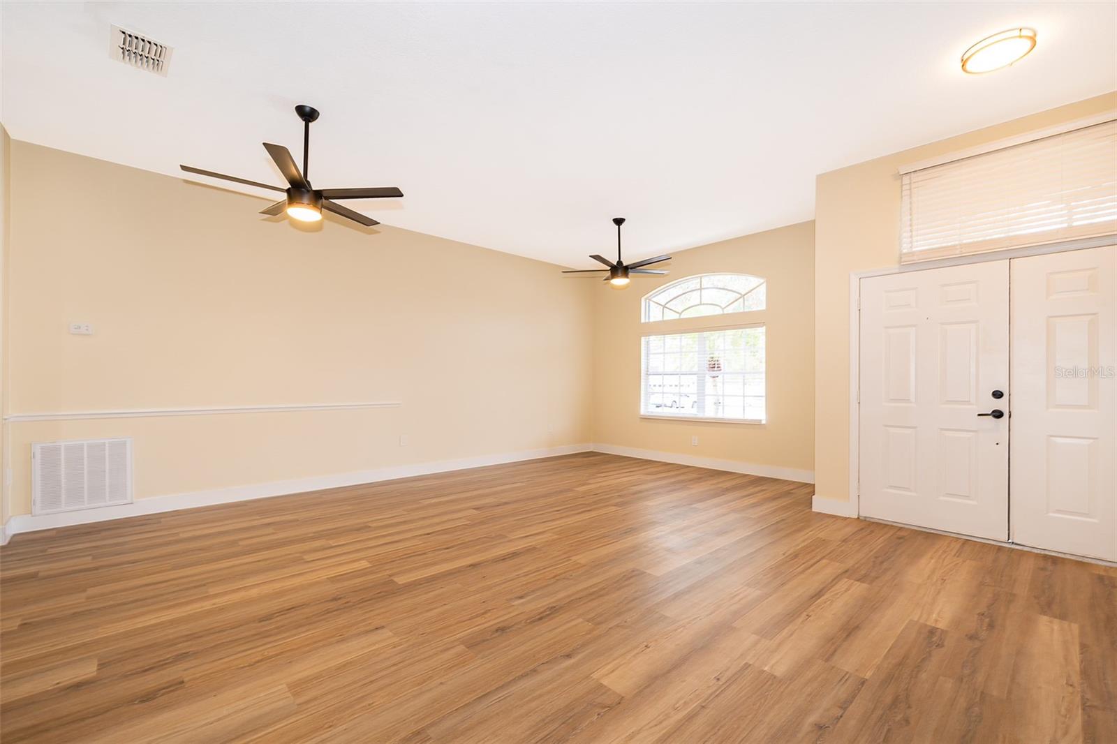 245 HERONWOOD CIR, DELTONA, FL, 32725