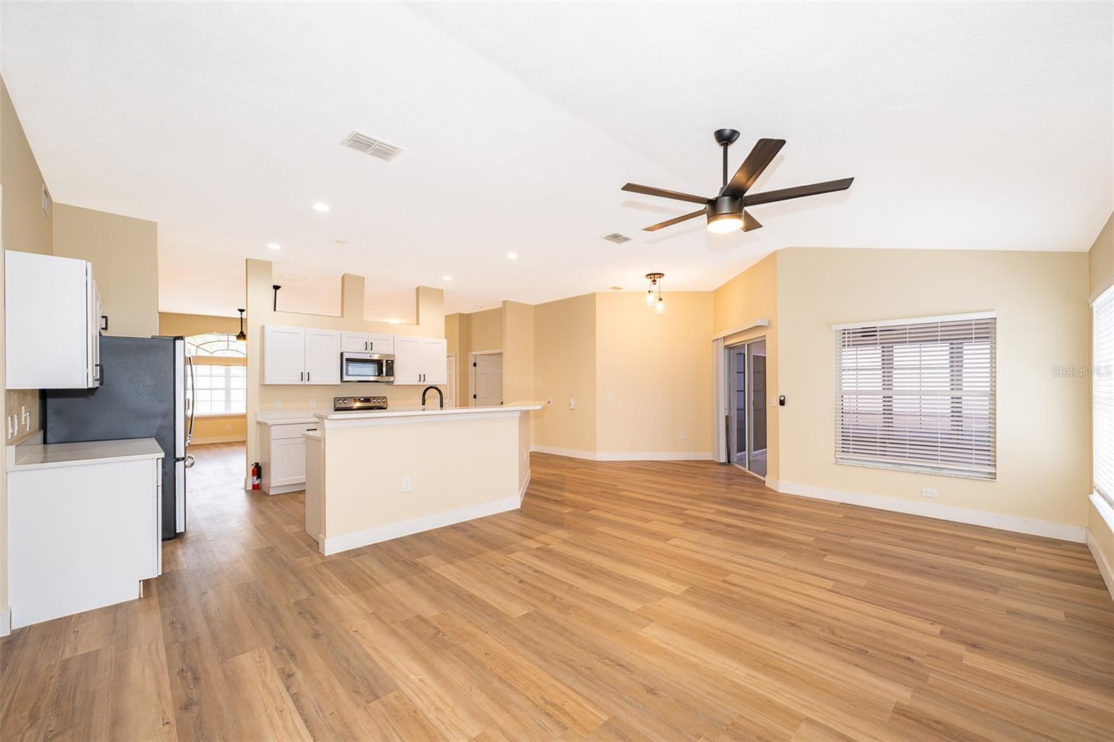 245 HERONWOOD CIR, DELTONA, FL, 32725