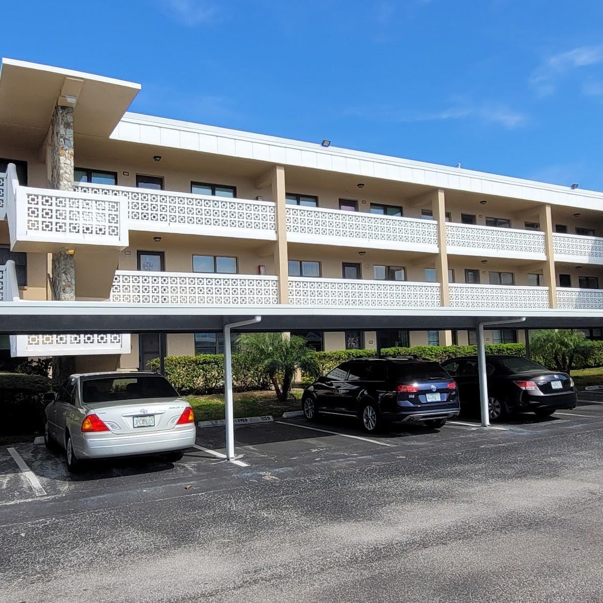 4920 LOCUST ST NE #203, ST PETERSBURG, FL, 33703