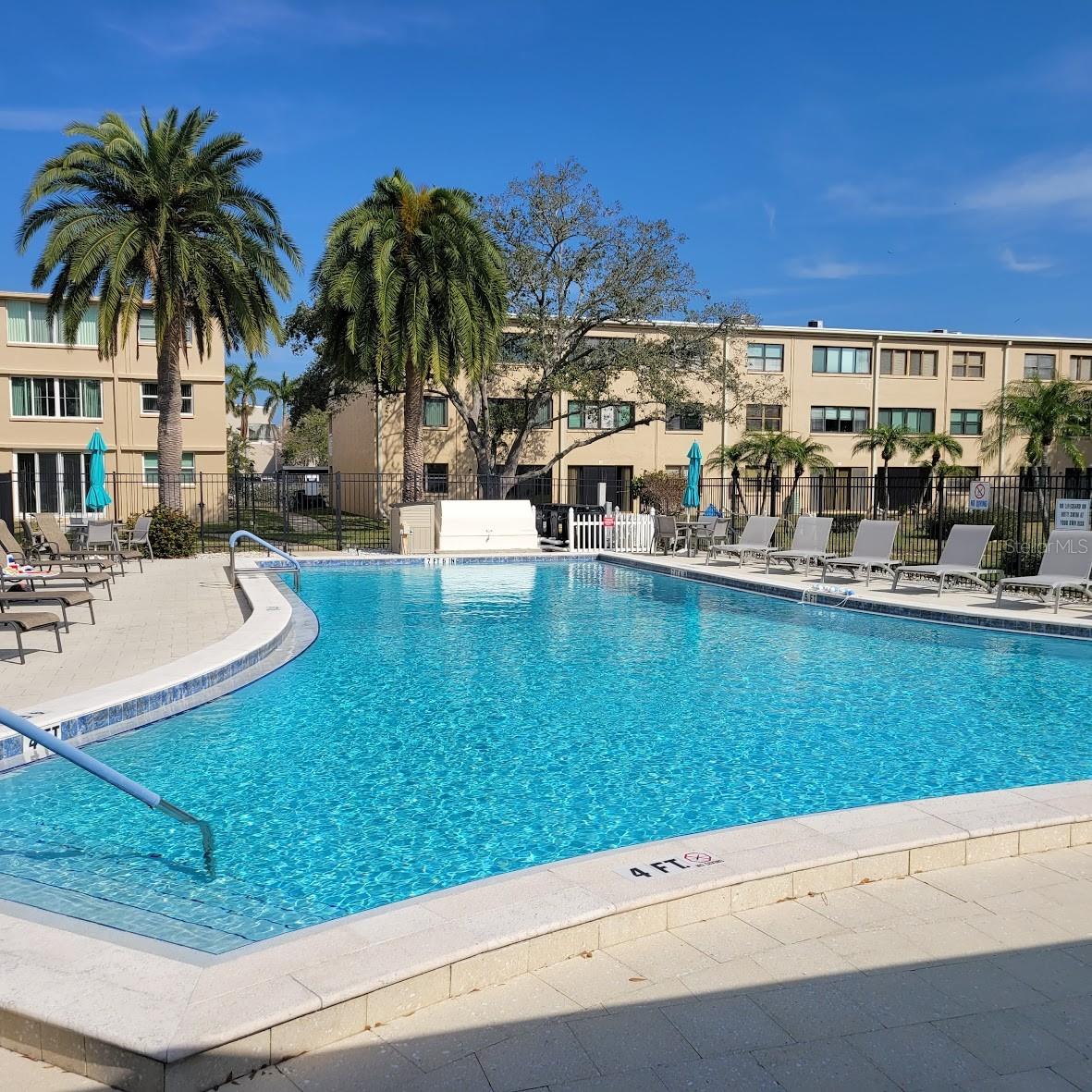 4920 LOCUST ST NE #203, ST PETERSBURG, FL, 33703