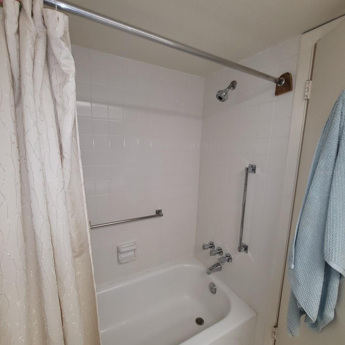 4920 LOCUST ST NE #203, ST PETERSBURG, FL, 33703