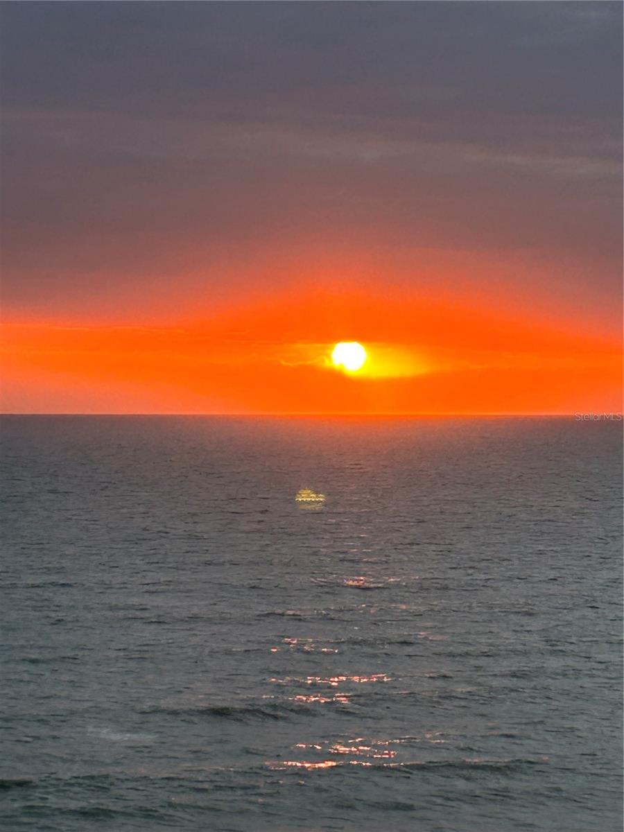 2570 S OCEAN SHORE BLVD, FLAGLER BEACH, FL, 32136