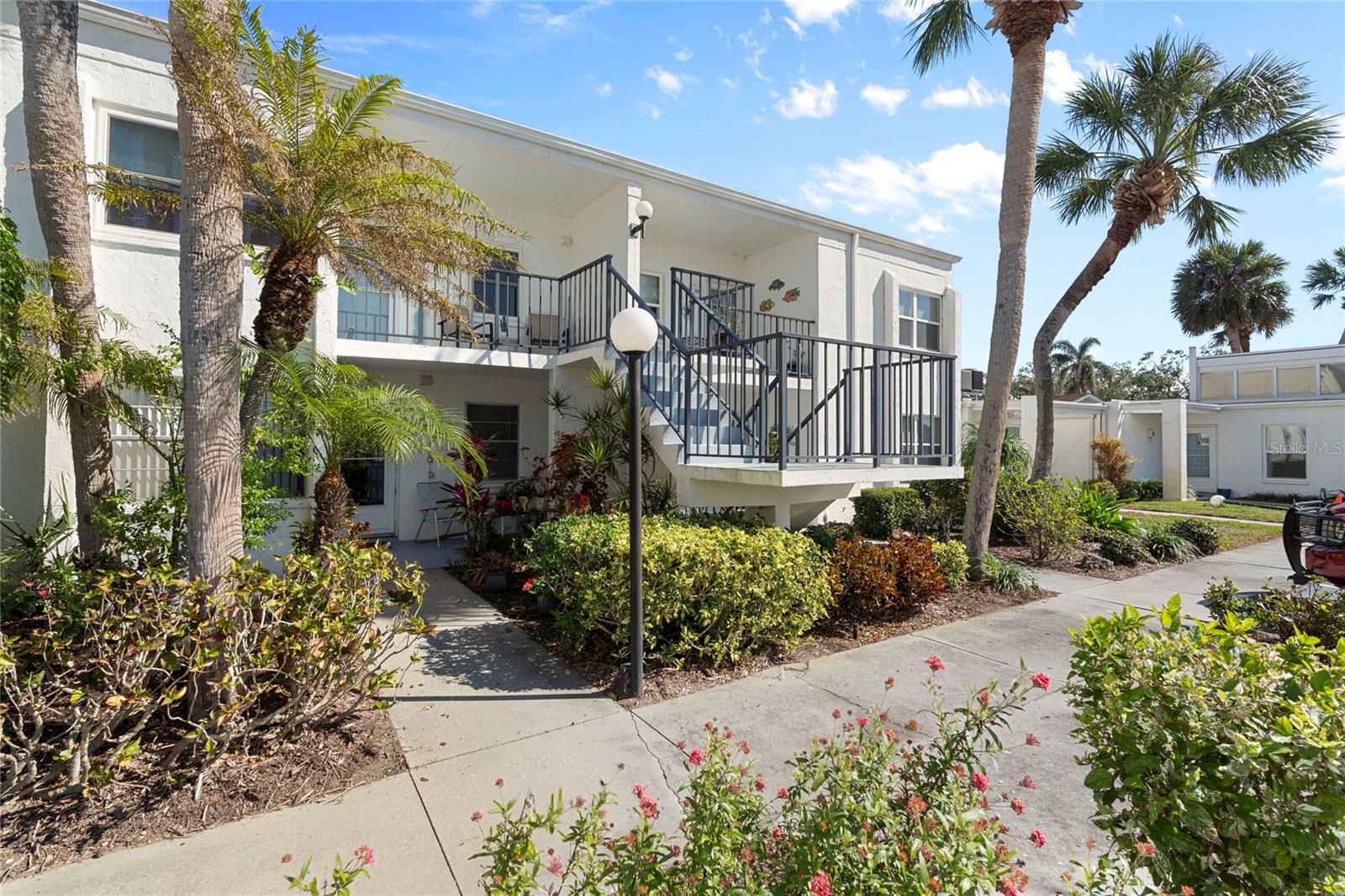755 VILLAGE CIR #203, VENICE, FL, 34292