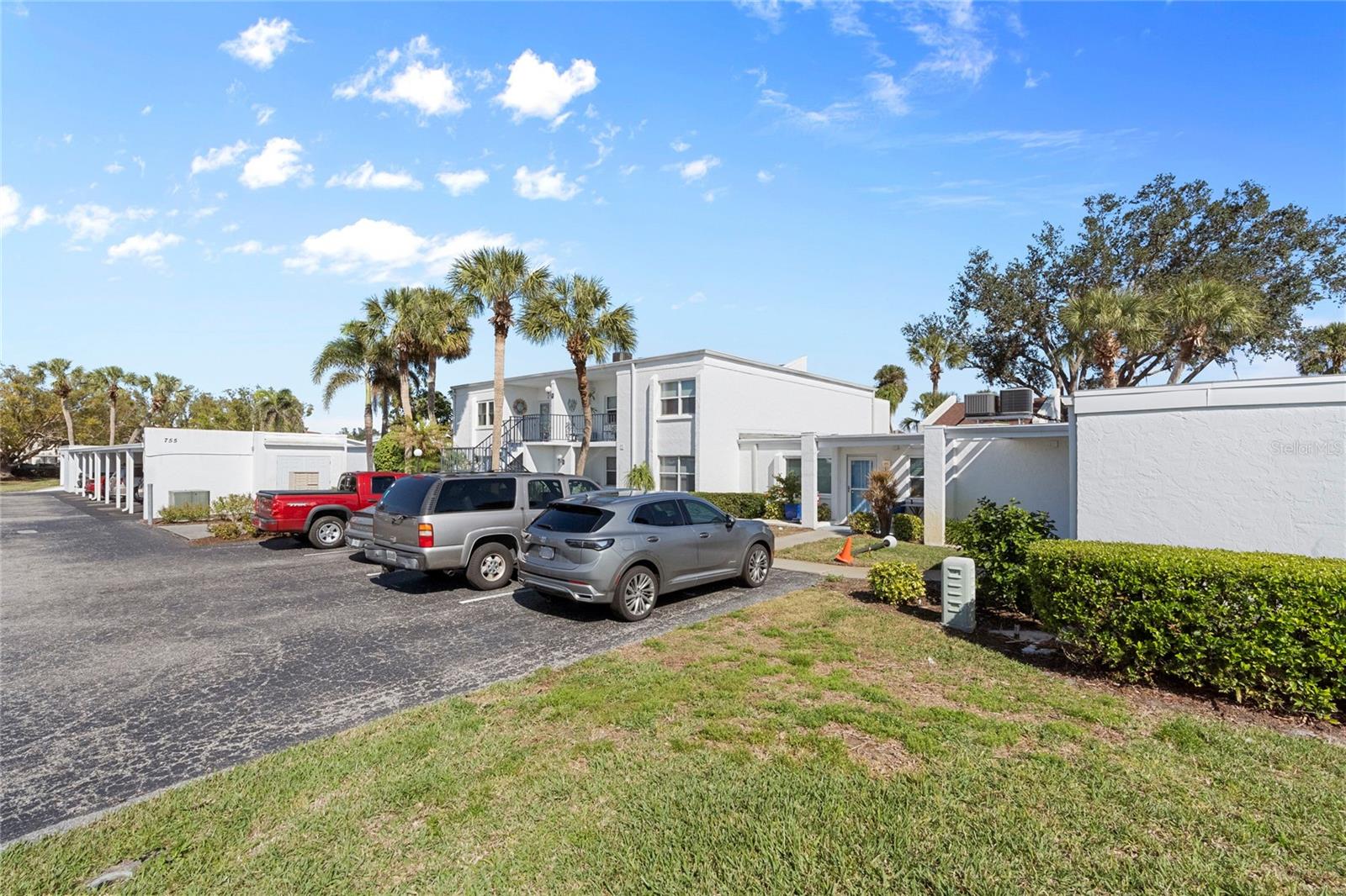 755 VILLAGE CIR #203, VENICE, FL, 34292