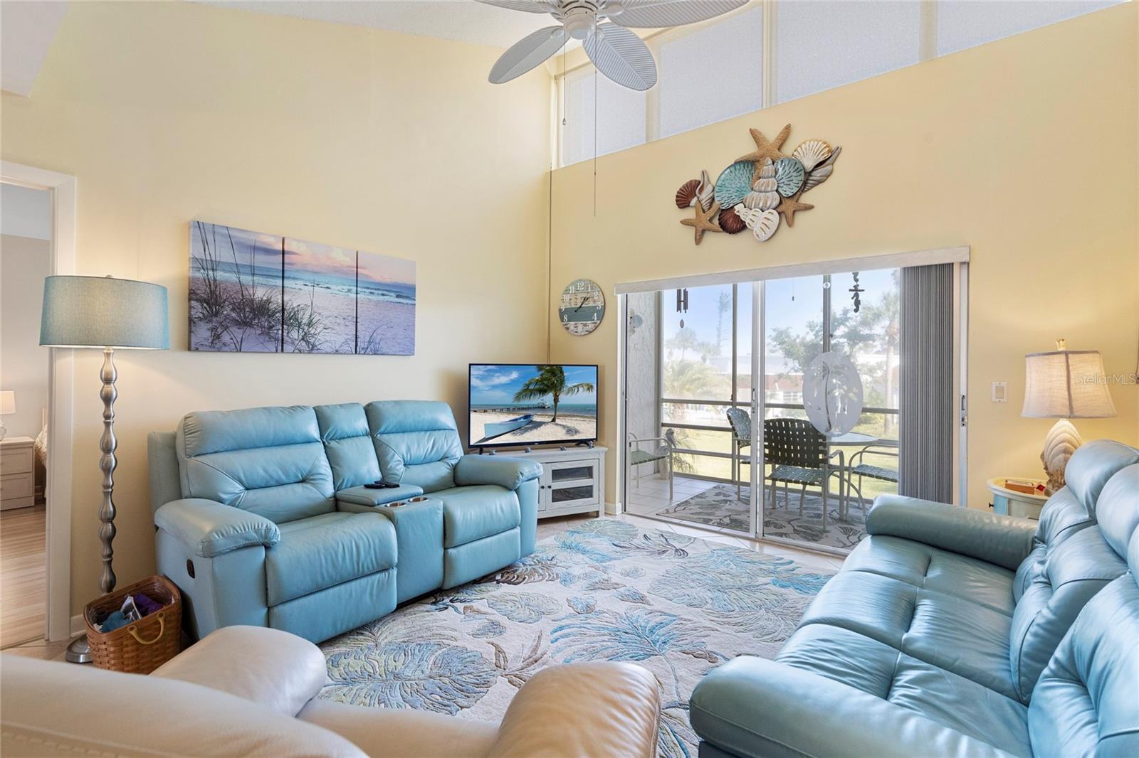 755 VILLAGE CIR #203, VENICE, FL, 34292