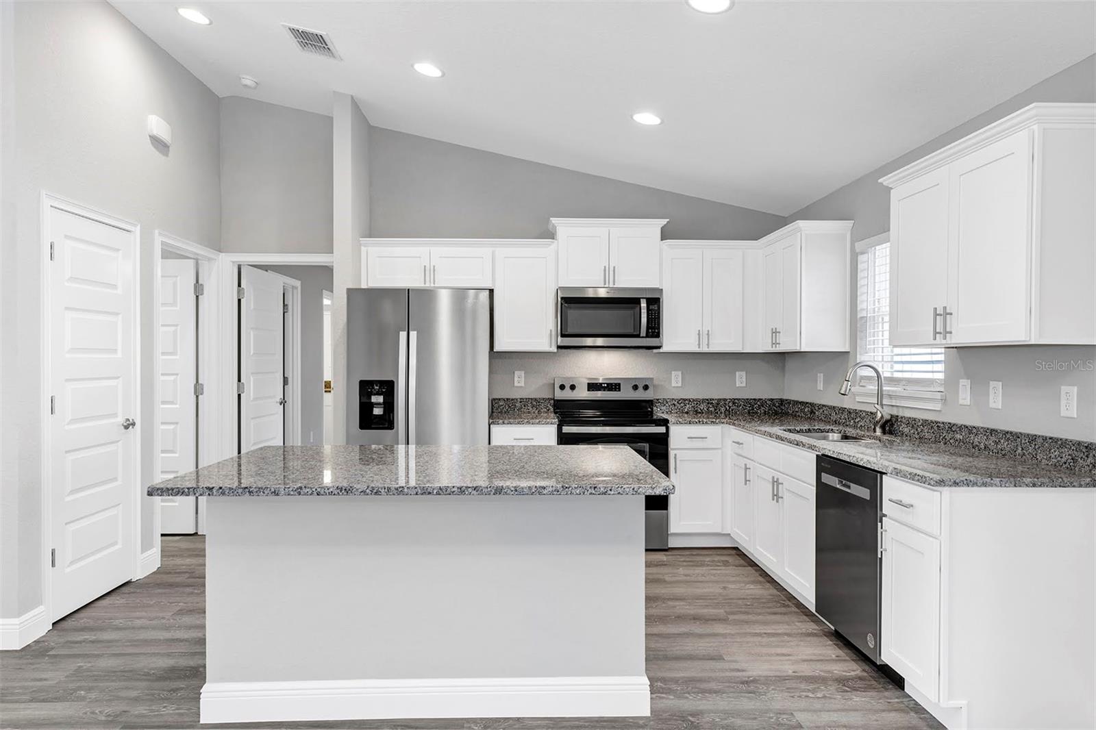 10 CEDAR TREE DR, OCALA, FL, 34472