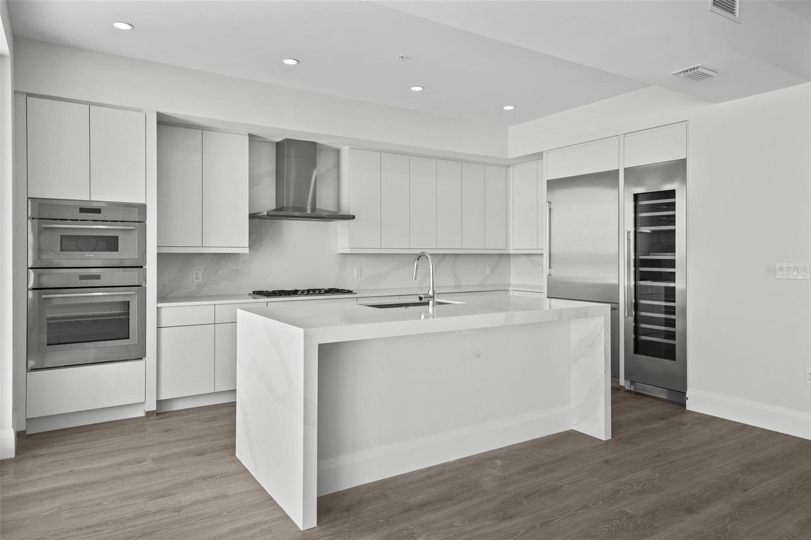 2910 W BARCELONA ST #2102, TAMPA, FL, 33629