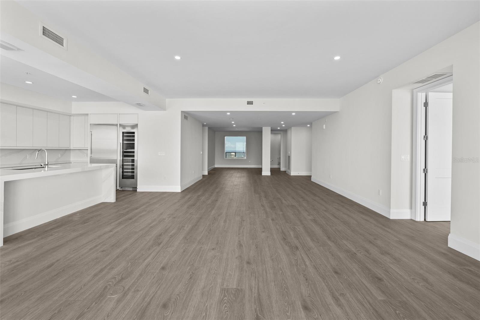 2910 W BARCELONA ST #2102, TAMPA, FL, 33629
