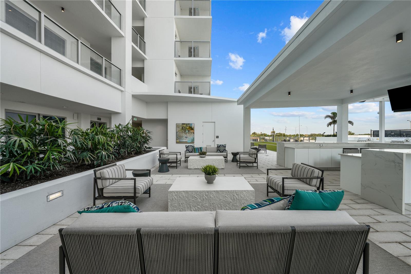 2910 W BARCELONA ST #2102, TAMPA, FL, 33629