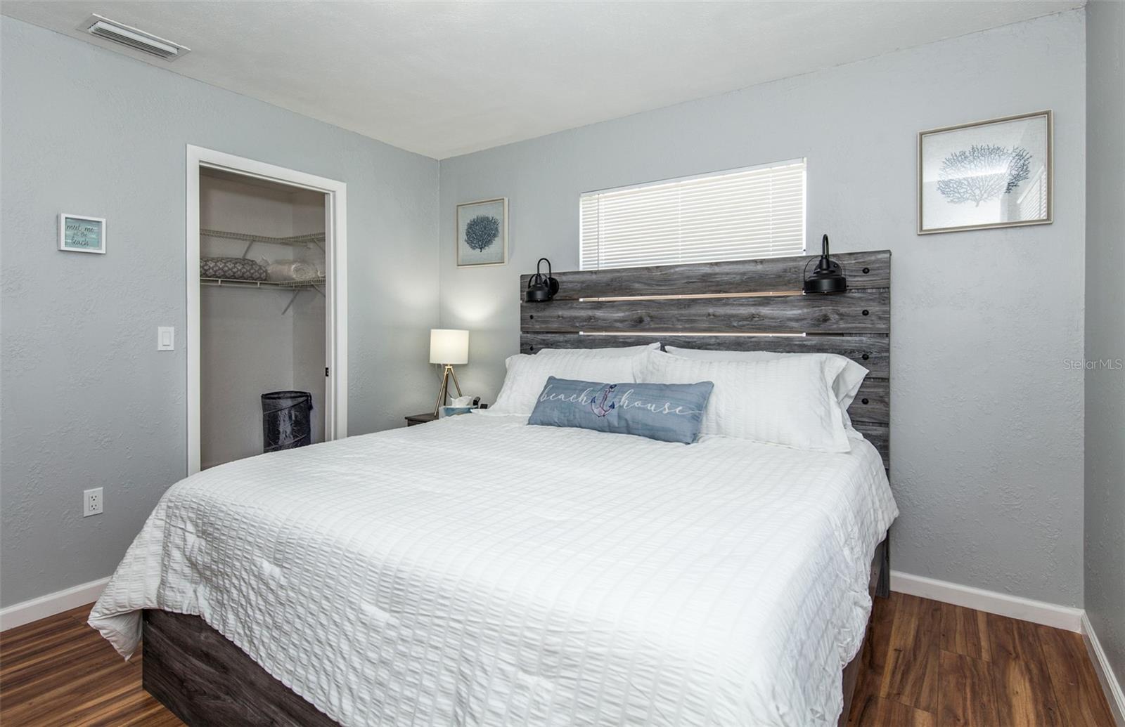 140 COLUMBIA RD, VENICE, FL, 34293