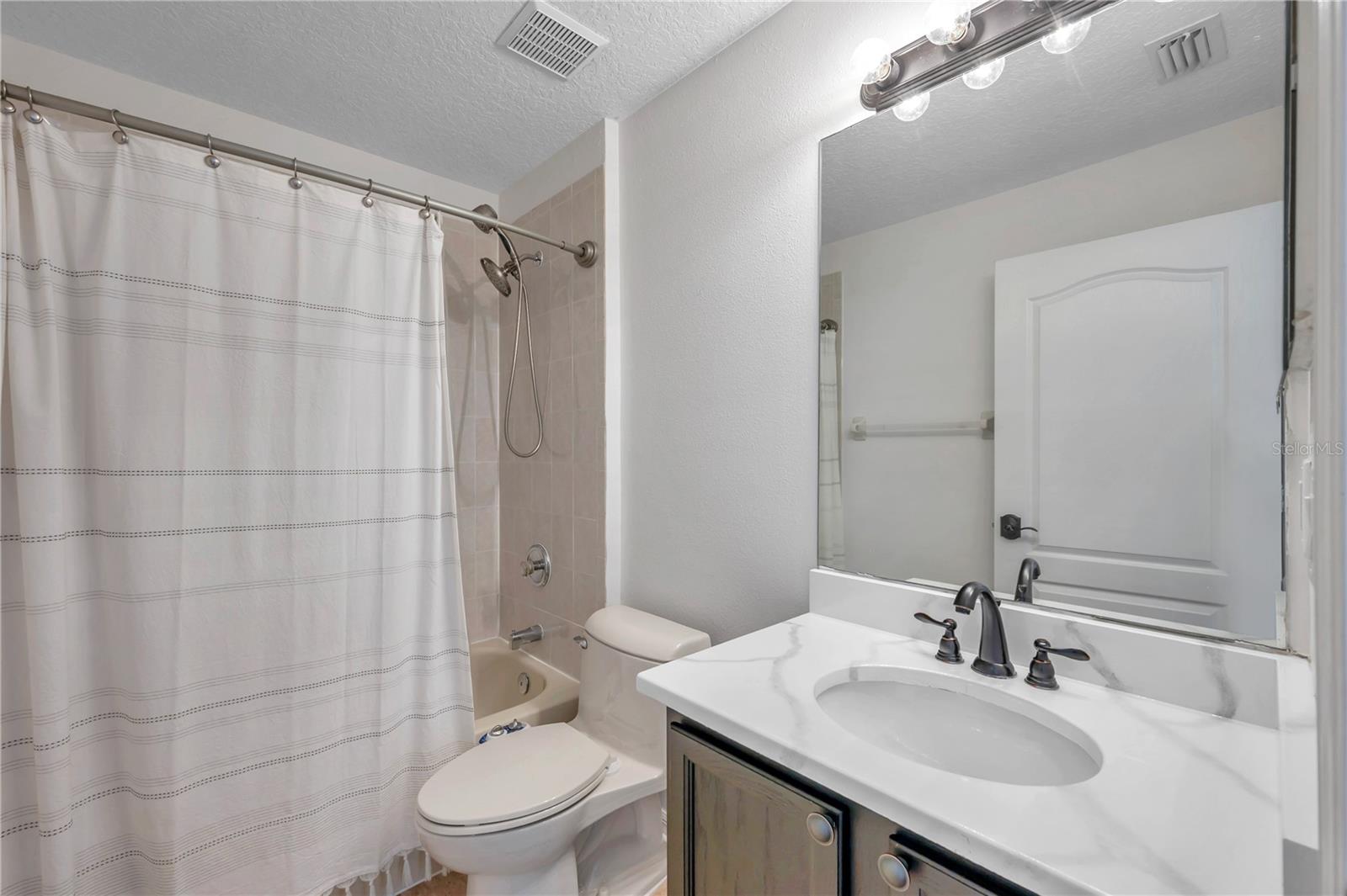 10341 MEADOW CROSSING DR, TAMPA, FL, 33647