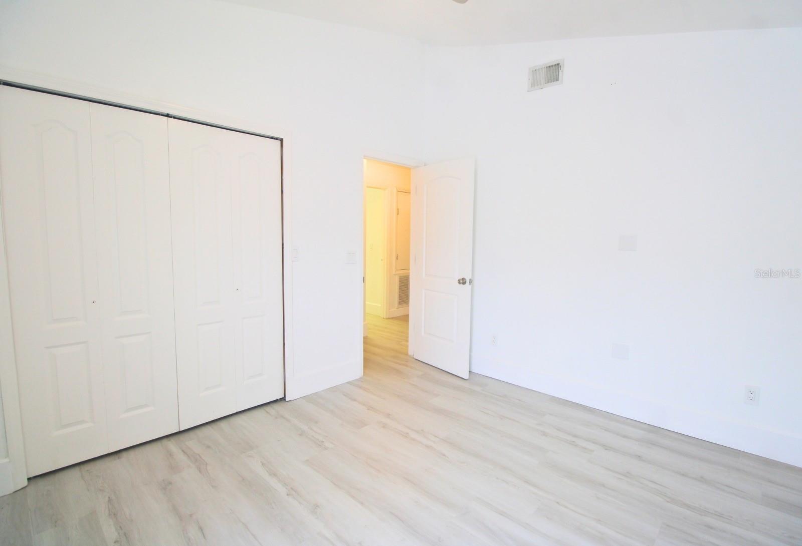 10001 NEWINGTON DR, ORLANDO, FL, 32836