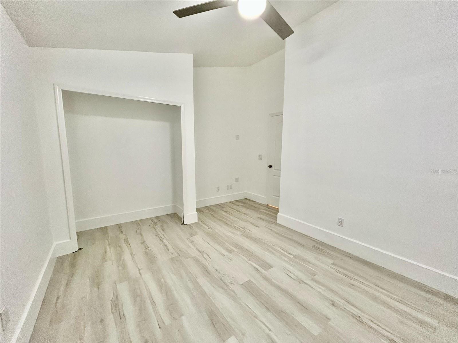 10001 NEWINGTON DR, ORLANDO, FL, 32836
