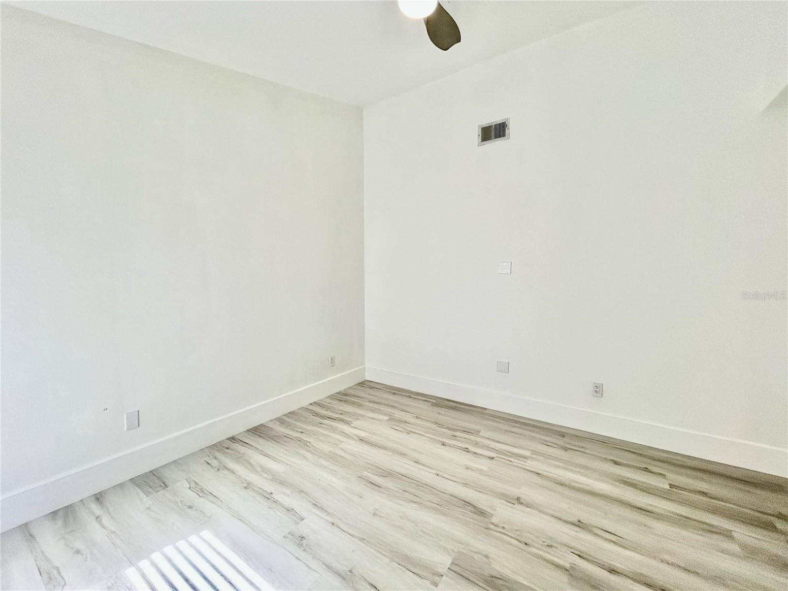 10001 NEWINGTON DR, ORLANDO, FL, 32836