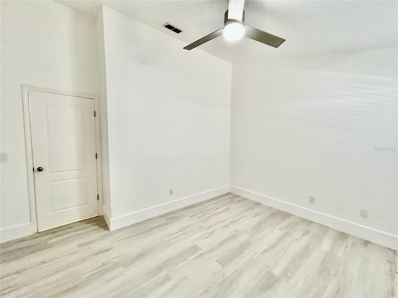 10001 NEWINGTON DR, ORLANDO, FL, 32836