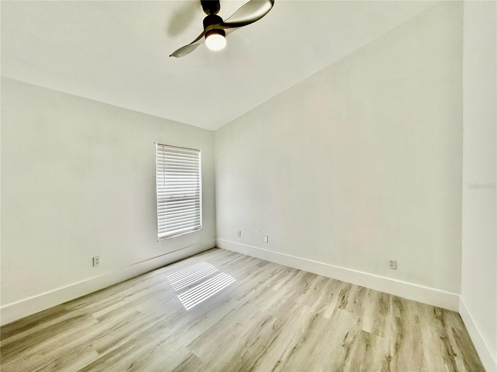 10001 NEWINGTON DR, ORLANDO, FL, 32836
